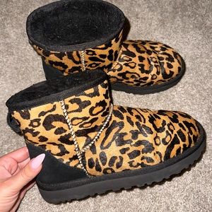 UGG Mini Leopard Boots
